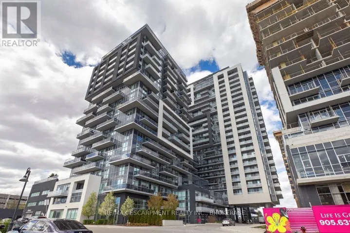 702 - 2087 FAIRVIEW STREET, Burlington (Freeman), Ontario L7R0E5
