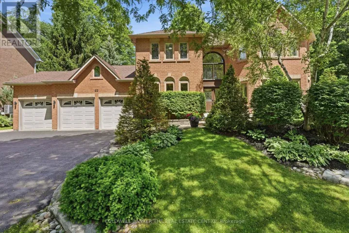 49 FALLING LEAF COURT, Aurora (Hills of St Andrew), Ontario L4G6K6