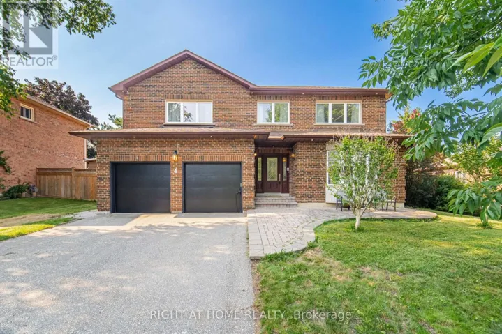 4 SIMMONS CRESCENT, Aurora (Aurora Highlands), Ontario L4G6B4
