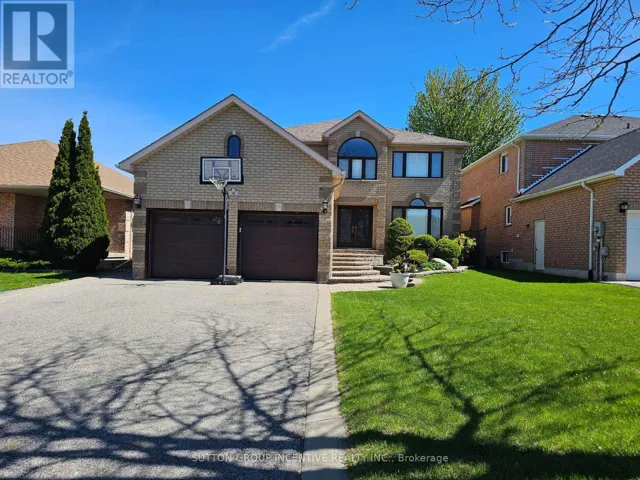 4 CHANTAL STREET, Barrie (Painswick South), Ontario L4N9S4