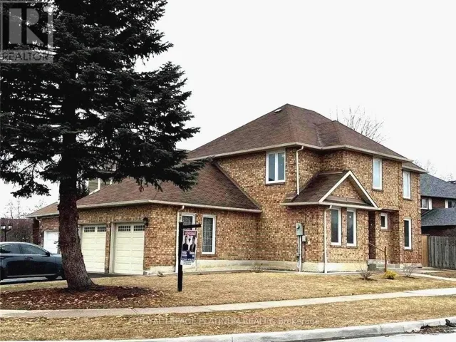 63 LORD SIMCOE DRIVE, Brampton (Westgate), Ontario L6S5G7