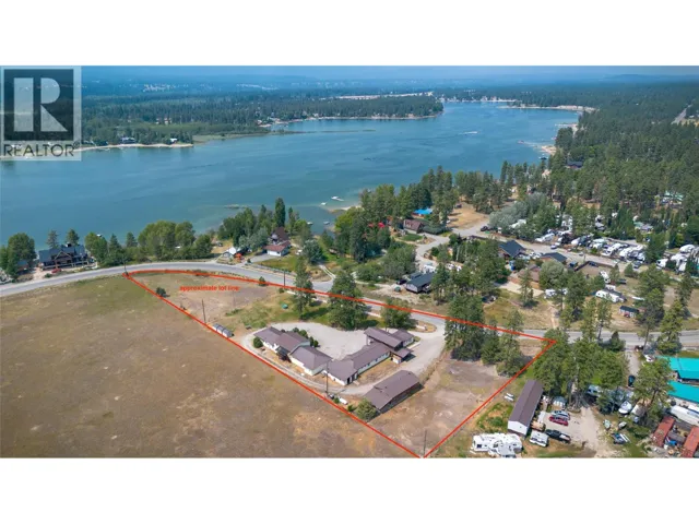 6532 Wasa Lake Park Drive, Wasa, British Columbia V0B2K0