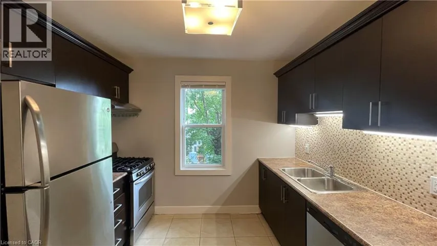 1544 KING Street E Unit# 306, Hamilton, Ontario L8K1S9