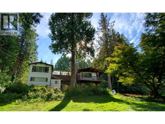 25855 112 AVENUE, Maple Ridge, British Columbia V2W1H1