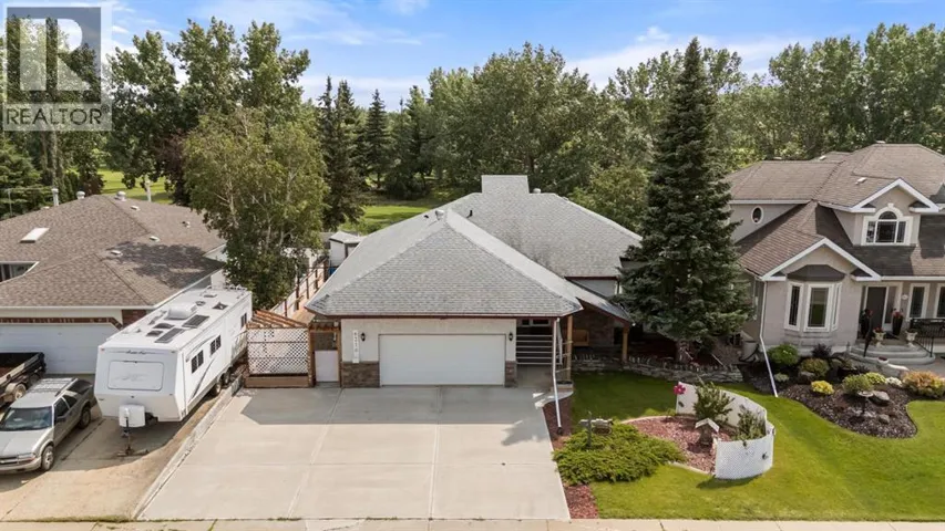 6210 53 Avenue, Camrose, Alberta T4V4H4