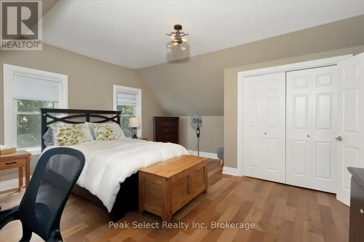 780