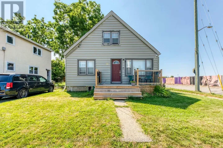 58 CARLTON STREET, St. Catharines (Downtown), Ontario L2R1P8