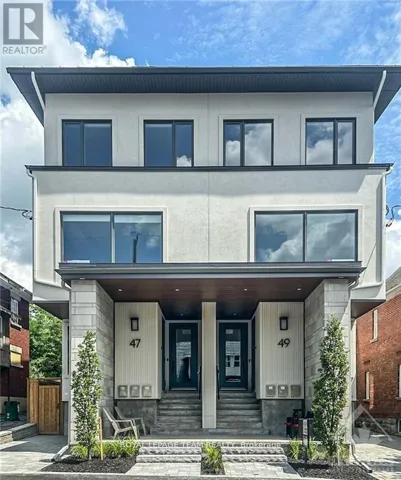 3 - 49 GROSVENOR AVENUE, Ottawa, Ontario K1S4S1