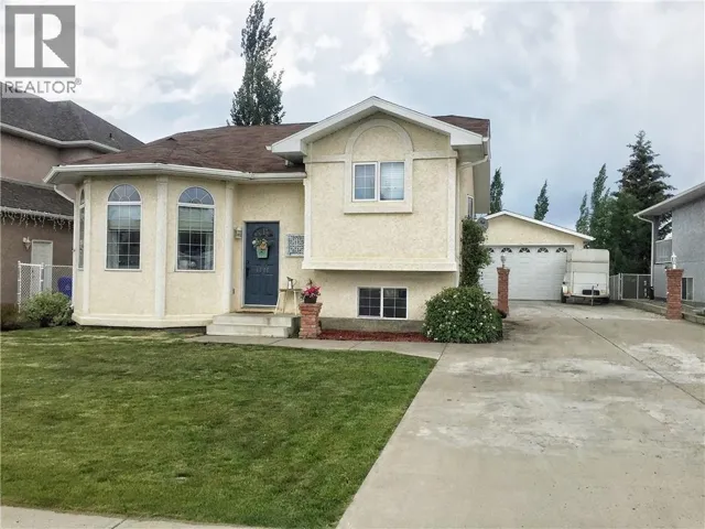6206 Davis Place, Olds, Alberta T4H1V8