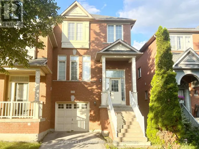 19 FAIRLAWN AVENUE, Markham (Berczy), Ontario L6C2E7