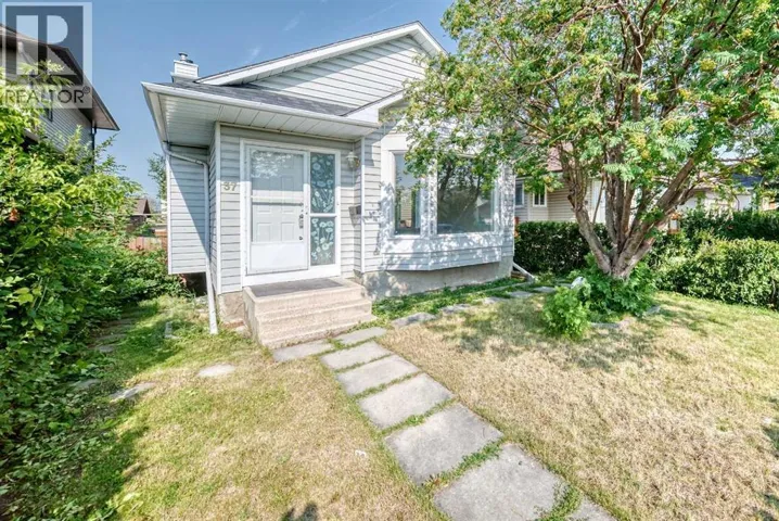 37 Martingrove Way NE, Calgary, Alberta T3J2T2