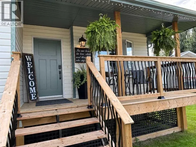 26 Olson Crescent, Whitecourt, Alberta T7S1T9