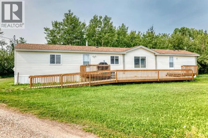 11 3 Street, Gadsby, Alberta T0C1K0