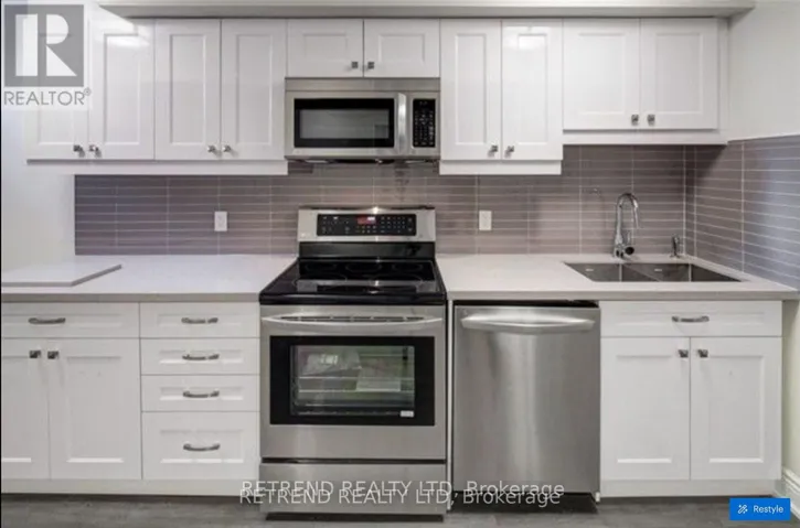 BXMT - 892 PALMERSTON AVENUE, Toronto (Annex), Ontario M6G2S2