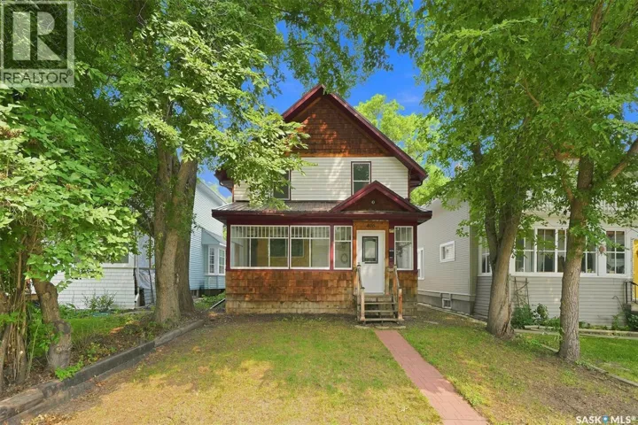 406 27th STREET W, Saskatoon, Saskatchewan S7L0J9