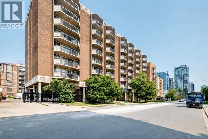 803, 340 14 Avenue SW, Calgary, Alberta T2R0M3