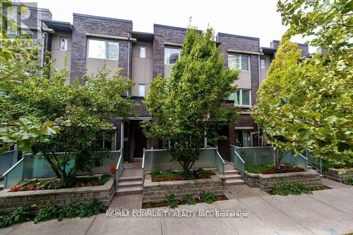 TH51 - 315 VILLAGE GREEN SQUARE STREET, Toronto (Agincourt South-Malvern West), Ontario M1S0L2