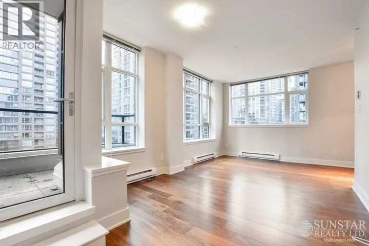 706 988 RICHARDS STREET, Vancouver, British Columbia V6B8R2