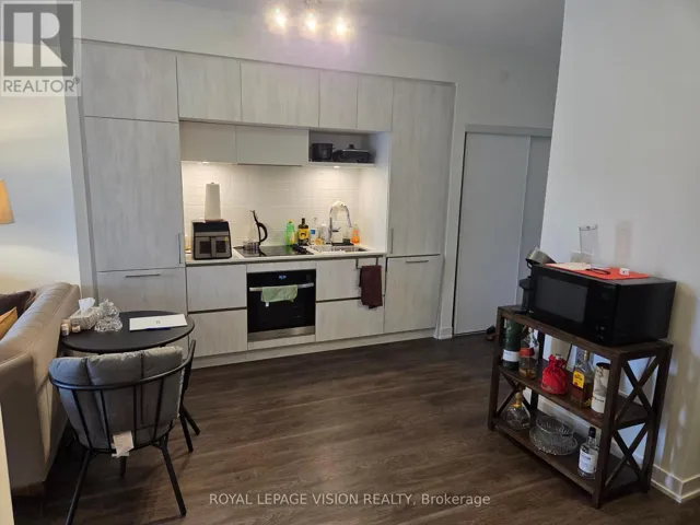 217 - 6 DAVID EYER ROAD, Richmond Hill, Ontario L4S0N5