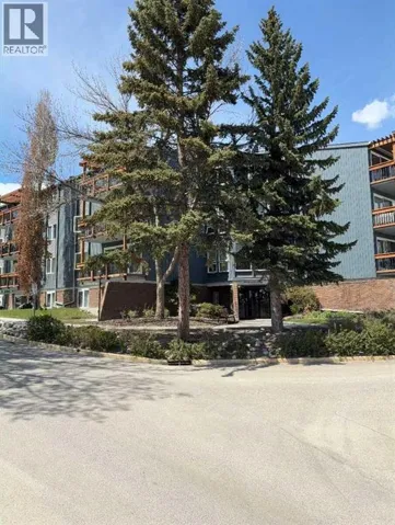 108, 816 89 Avenue SW, Calgary, Alberta T2V4N8