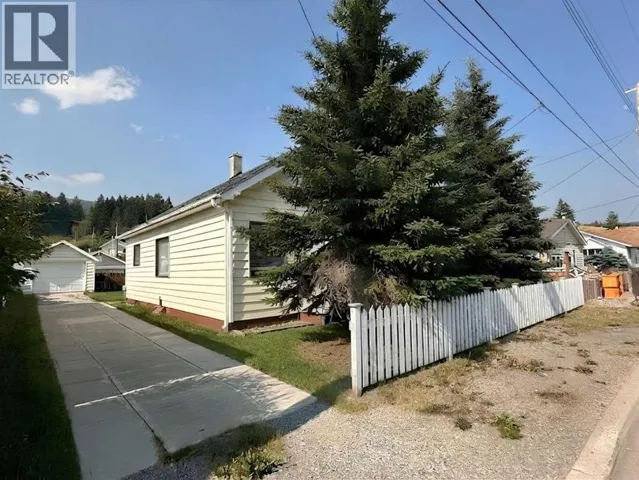 8017 22 Avenue, Coleman, Alberta T0K0M0