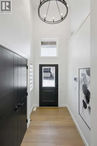 13 Topaz Place, Cochrane, Alberta T4C3K2