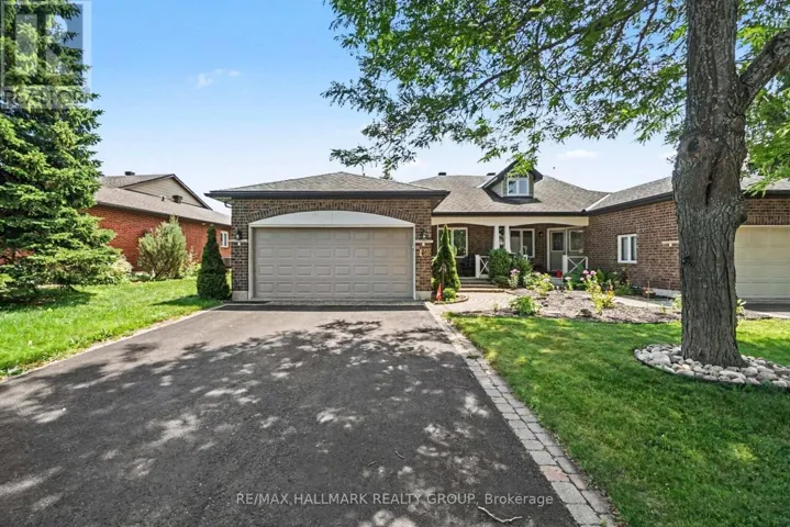 13 WATERTHRUSH CRESCENT, Ottawa, Ontario K2M2V2