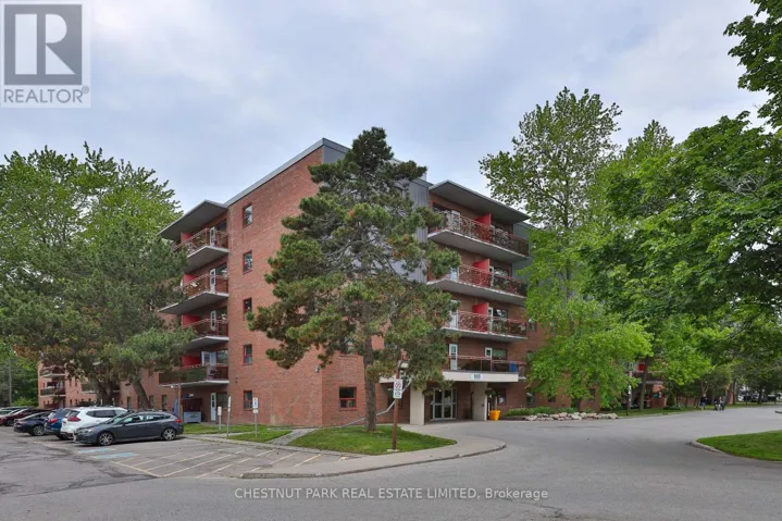 503 - 888 GLEN STREET, Oshawa (Lakeview), Ontario L1J5Z4