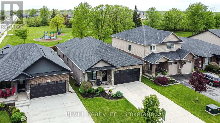 15 WILLOWBROOK DRIVE, Welland (West Welland), Ontario L3C0G1