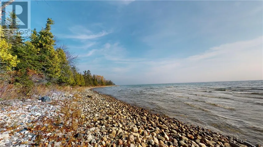 7 Sandy Point, Manitowaning, Ontario P0P1N0