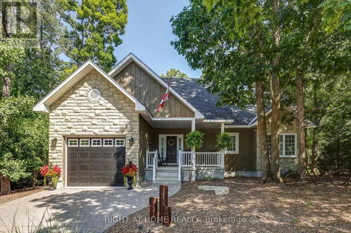 10047 JENNISON CRESCENT, Lambton Shores (Grand Bend), Ontario N0M1T0