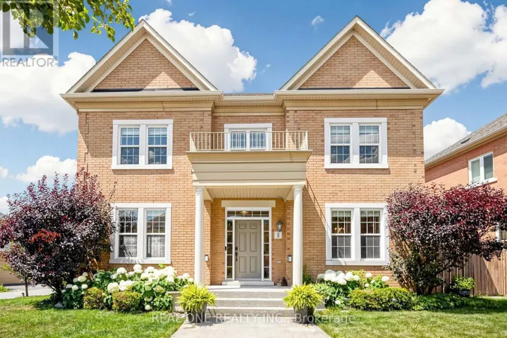 8 LEBARR ROAD, Markham (Cathedraltown), Ontario L6C0J3