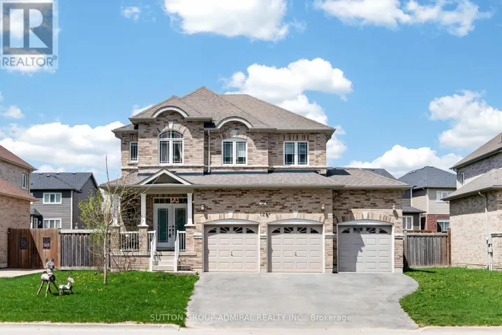 121 CENTRE STREET, Essa (Angus), Ontario L0M1B0