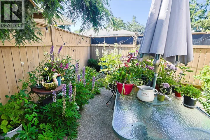 114 724 Sea Terr, Victoria, British Columbia V9A3R6