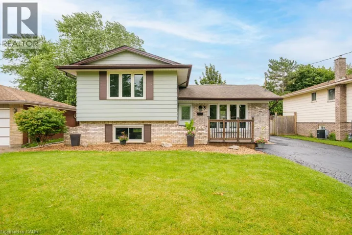 8 ACADIA Crescent, St. Catharines, Ontario L2P1H8