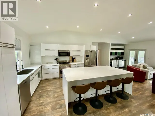 837 Prospect AVENUE, Oxbow, Saskatchewan S0C2B0