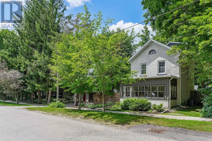 22 SOPHIA STREET, Centre Wellington (Elora/Salem), Ontario N0B1S0
