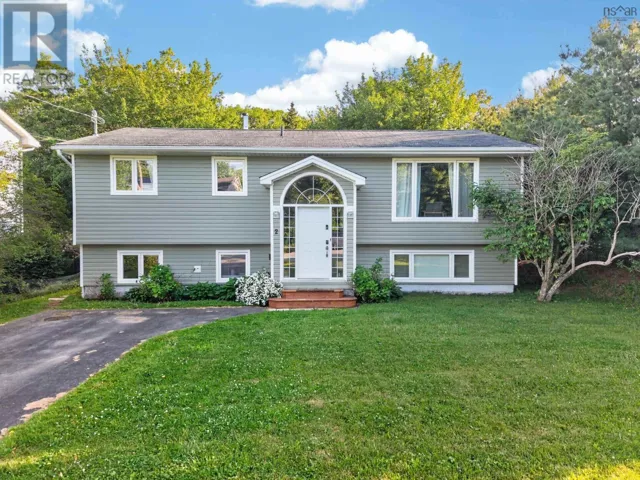 2 Randall Street, Dartmouth, Nova Scotia B2Y4K8