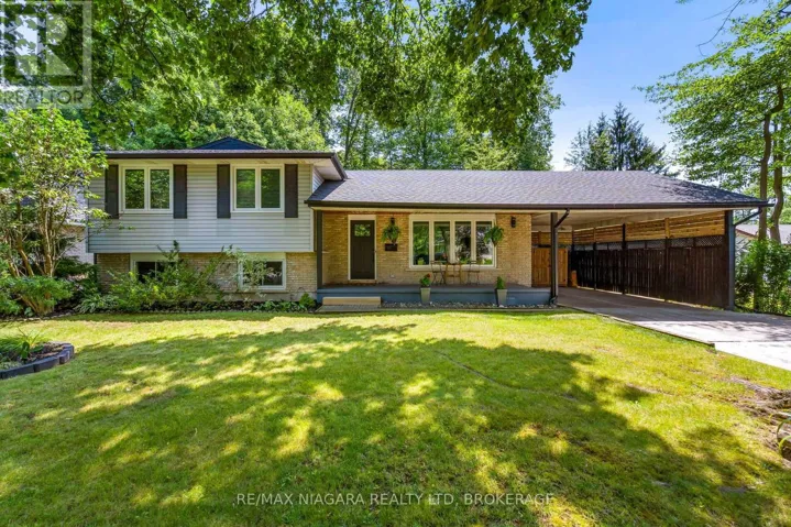 6866 DELLPARK DRIVE, Niagara Falls (Stamford), Ontario L2J2B8