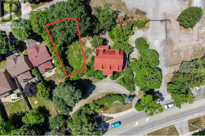 0 VICTORIA STREET, Oakville (BR Bronte), Ontario L6L5X8