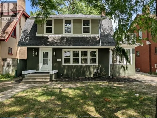 1484 VICTORIA AVENUE, Windsor, Ontario N8X1P3