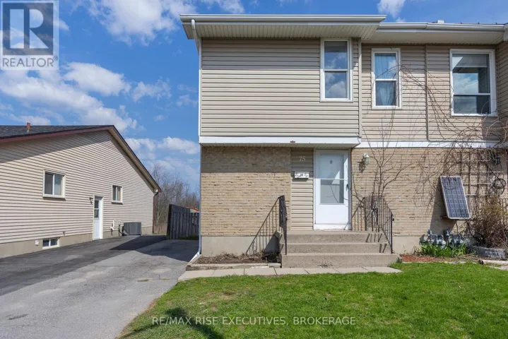 75 WYCLIFFE CRESCENT, Kingston (East of Sir John A. Blvd), Ontario K7K5Z2