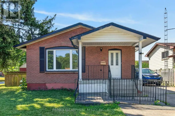 10 TRACEY ROAD, St. Catharines (Vine/Linwell), Ontario L2N6P9