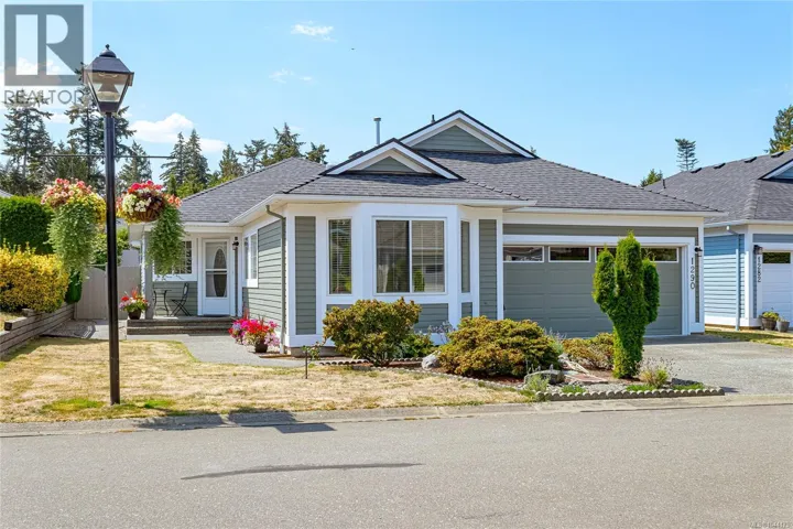 1290 Oceanside Dr, Qualicum Beach, British Columbia V9K2K4
