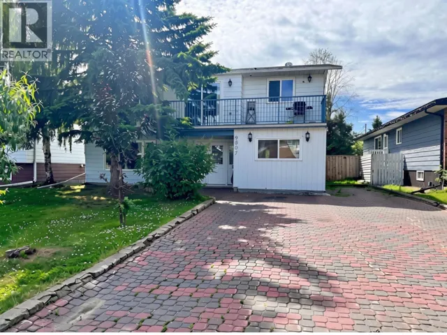 9807 114 AVENUE, Fort St. John, British Columbia V1J4R8