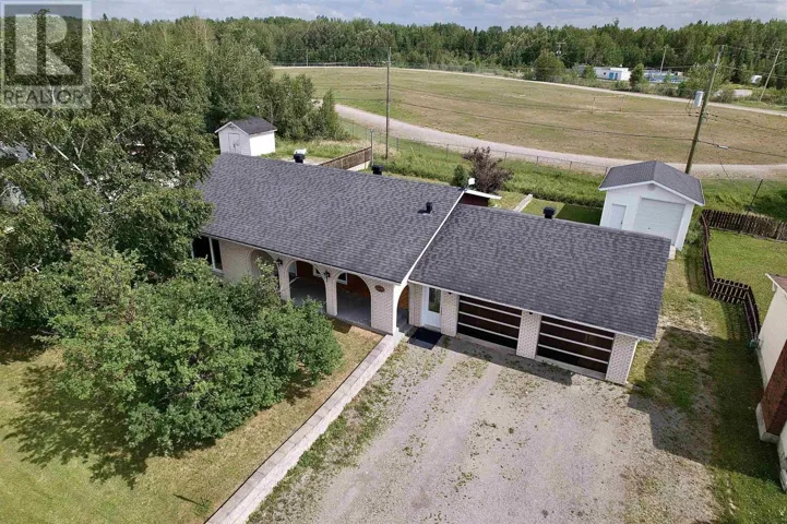 111 Woodcrest DR, Longlac, Ontario P0T1M0