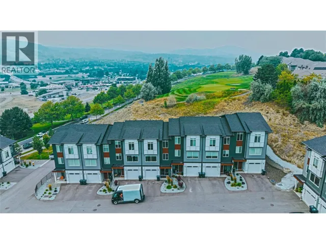 104 RIVER GATE Drive, Kamloops, British Columbia V2H0E4