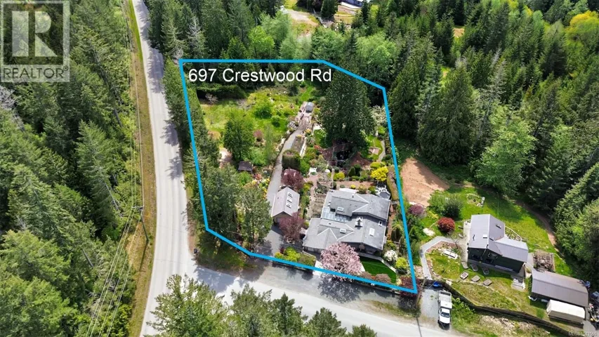 697 Crestwood Rd, Gabriola Island, British Columbia V0R1X4
