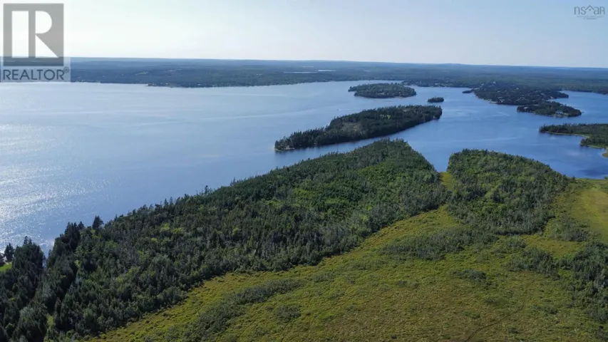 LOT 19 BLOCK L Hwy 207 Highway, Three Fathom Harbour, Nova Scotia B3E1N4