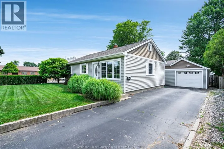 4 Sherman, Leamington, Ontario N8H2S1